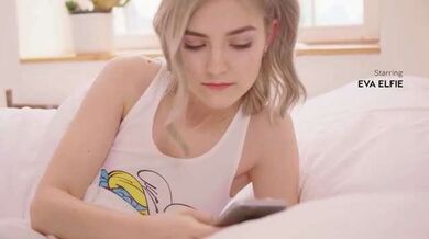 黄片看多了，把魔爪生向了亲妹妹，肥水不流外人田